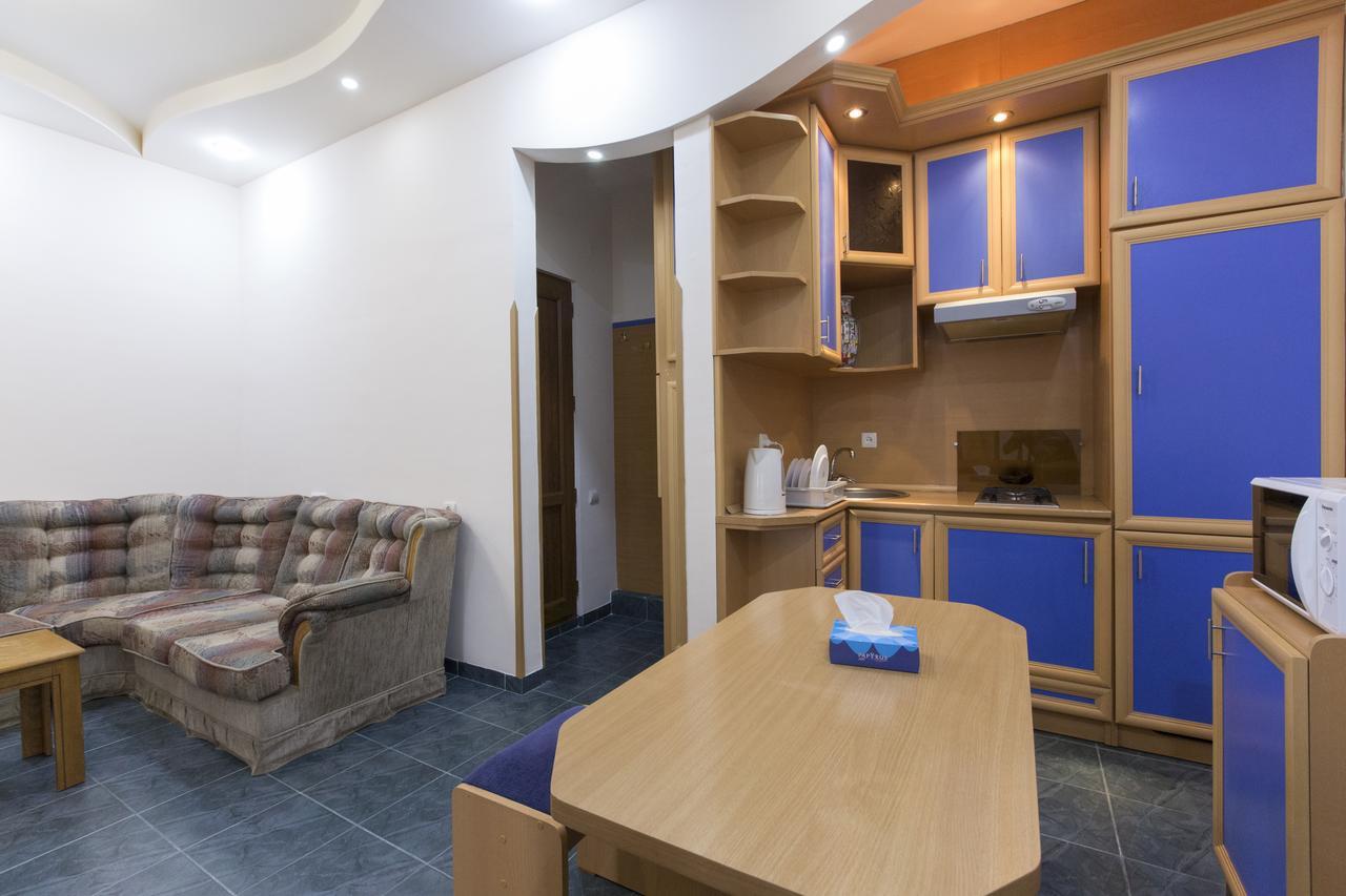 Umba Apartment N1 - 2 Bedrooms 耶烈万 外观 照片