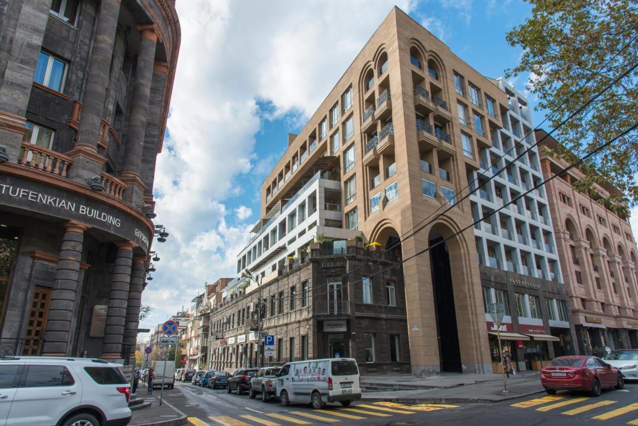 Umba Apartment N1 - 2 Bedrooms 耶烈万 外观 照片